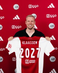 官方：克拉森与阿贾克斯续约2年至2027年